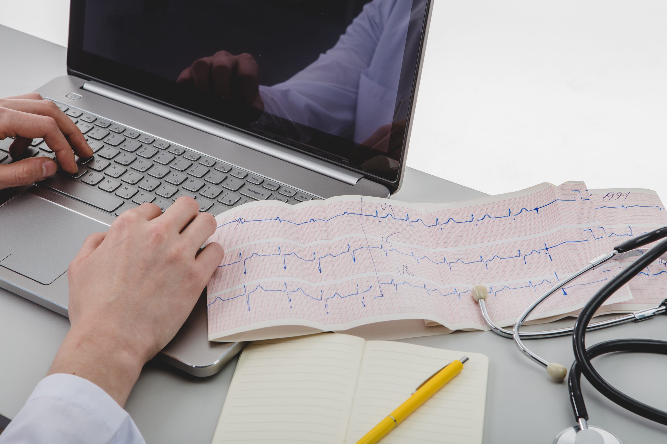 ELECTROCARDIOGRAM